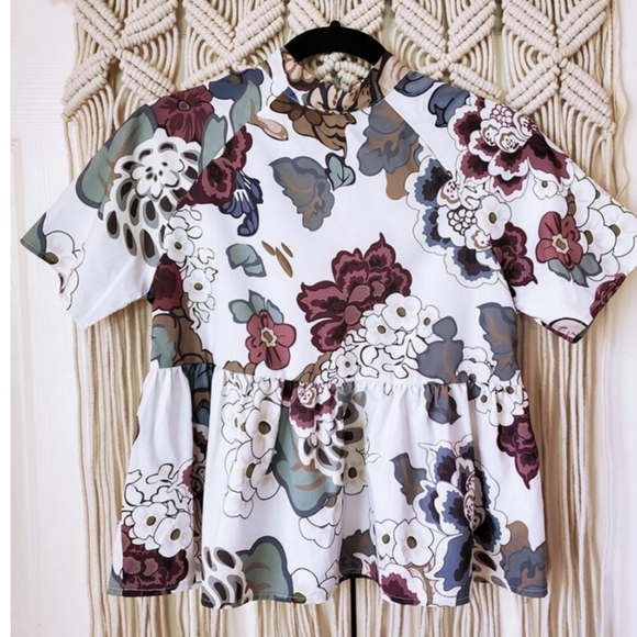 NWOT floral peplum blouse - Picture 1 of 6